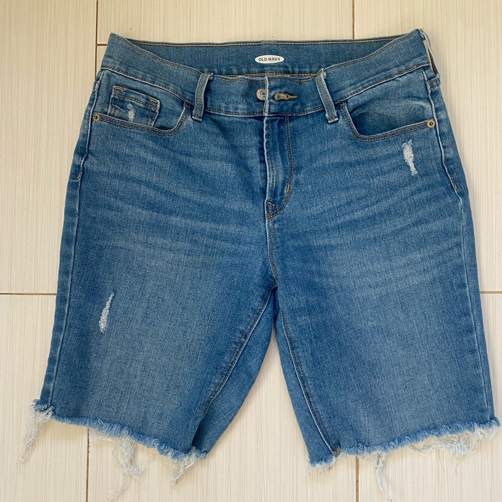 Womens Old Navy Size 4 Blue Denim Distressed Bermuda Jeans